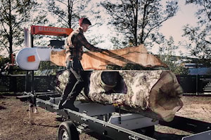 Передвижная пилорама Logosol B1001 с бензиновым двигателем