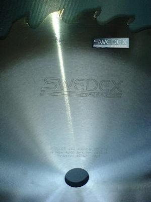 Дисковые пилы SWEDEX для раскройки и обрезки ламинированных и не ламинированных плит  
